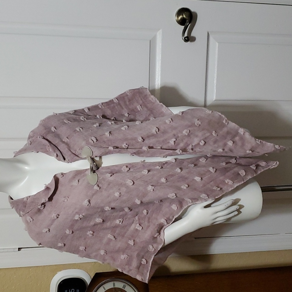 Buckle Body Shawl one size